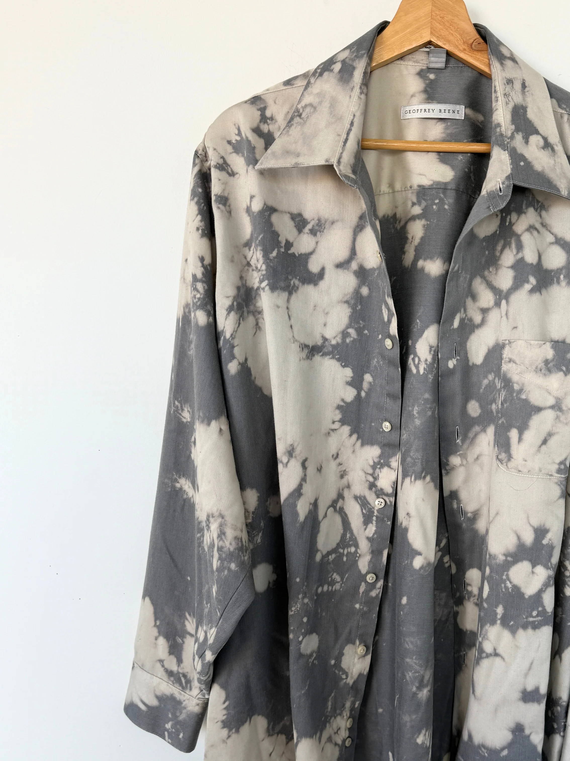 SILKY BUTTON UP - Image 2