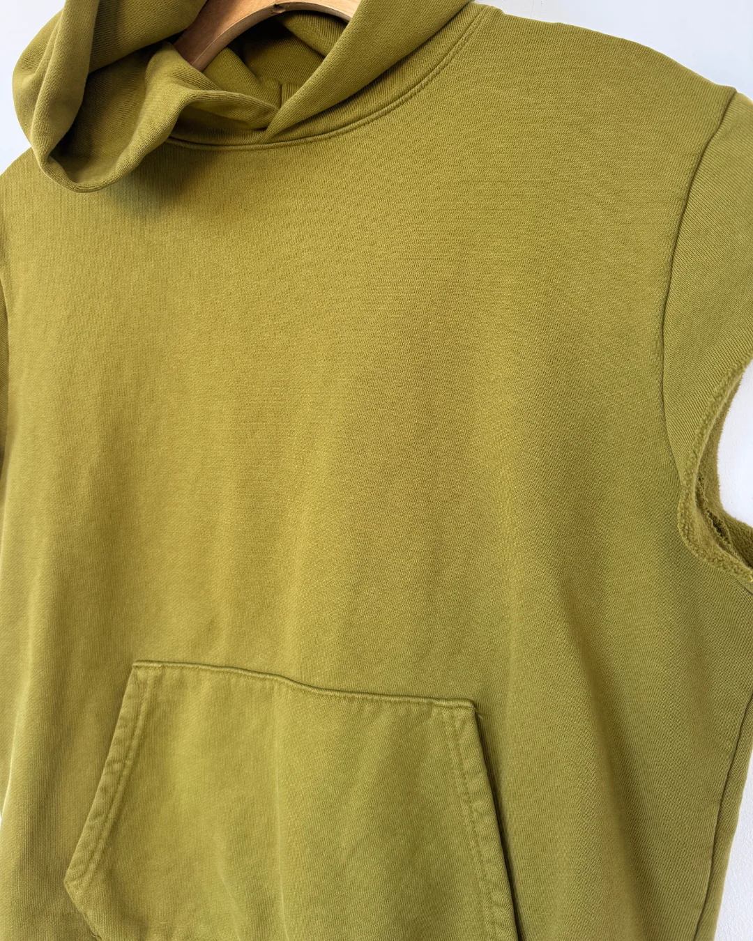 GREEN DIRT SS HOODIE - Image 2