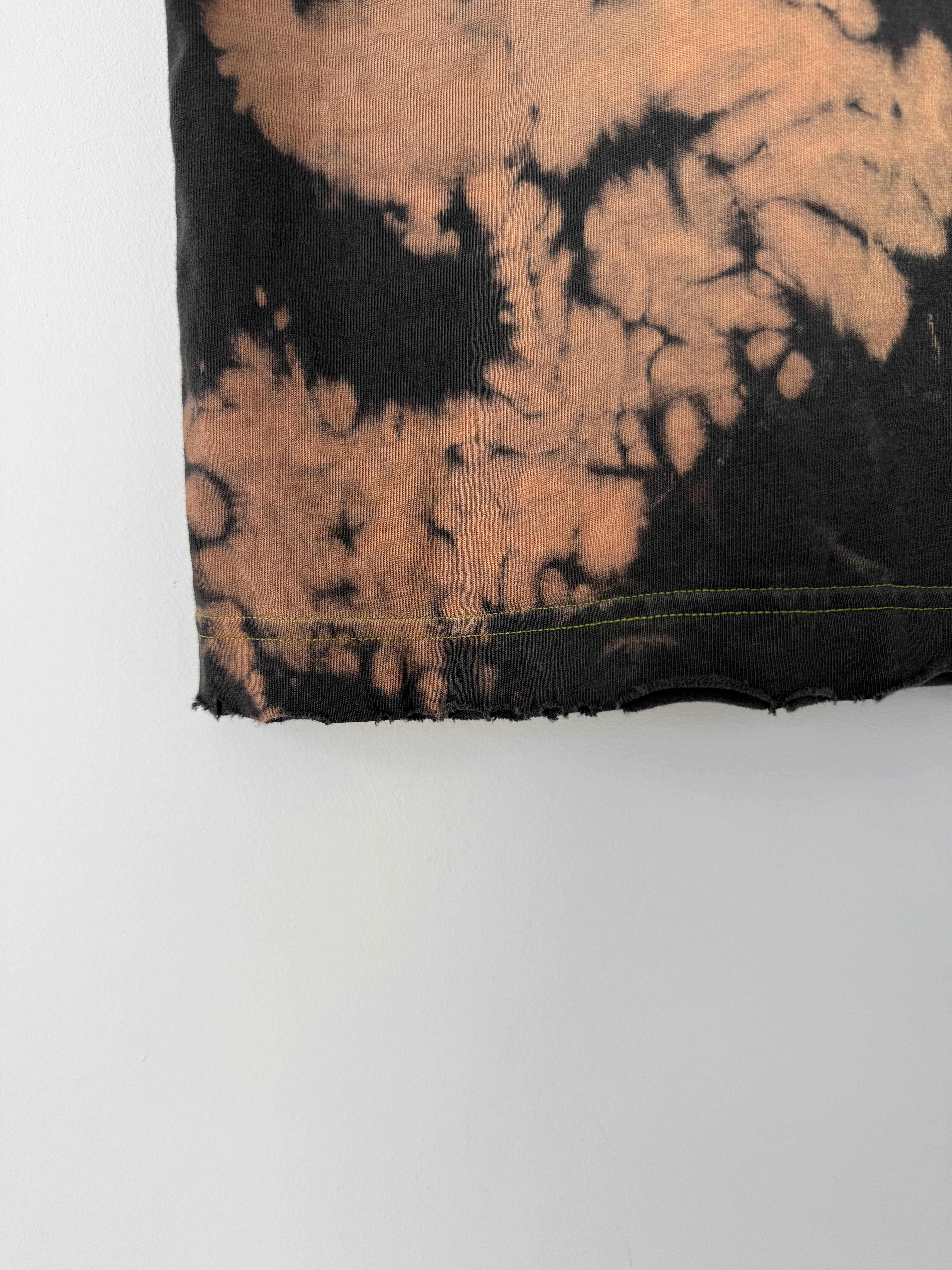 BRONZED TOURMALINE TEE - Image 2