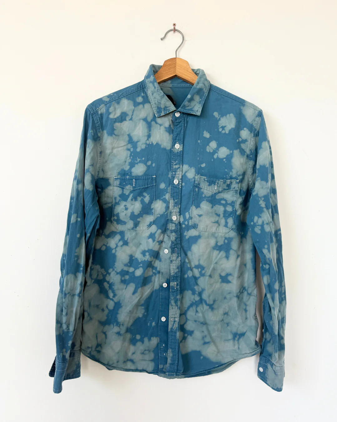 HOT SPRINGS BREEZY BUTTON UP