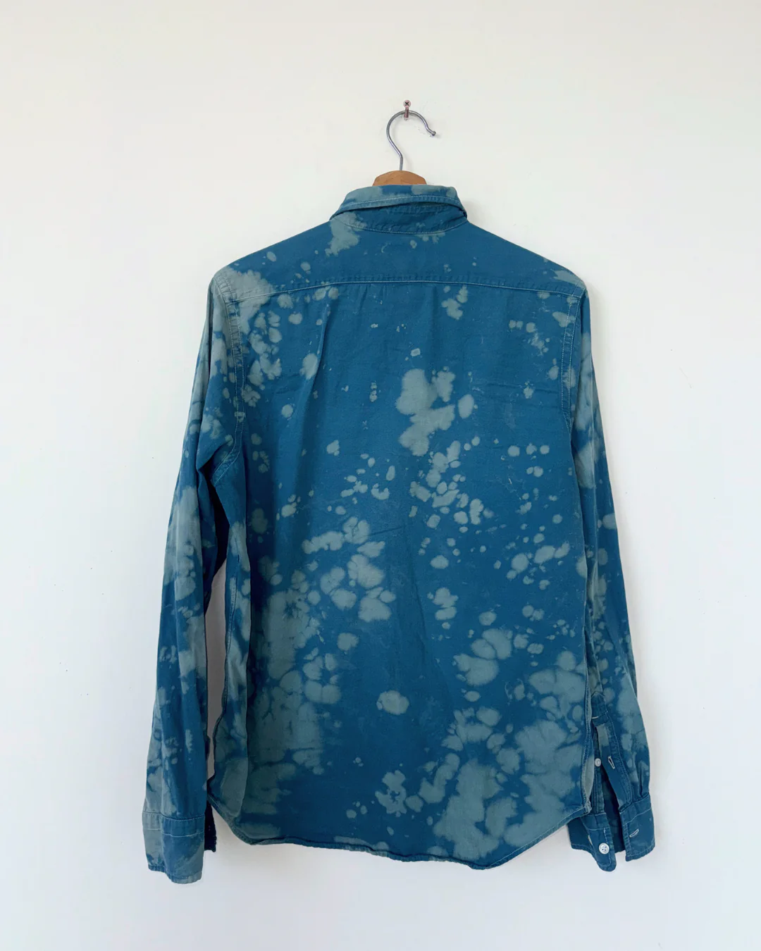 HOT SPRINGS BREEZY BUTTON UP - Image 2