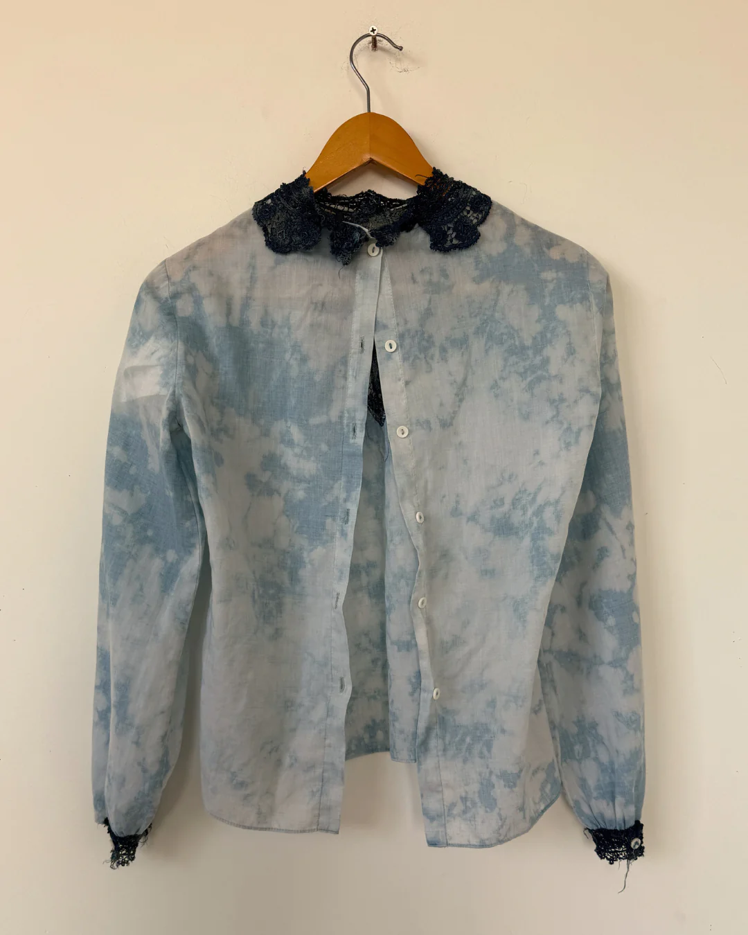 HOT SPRINGS GOTHIC LACE LONG SLEEVE - Image 3
