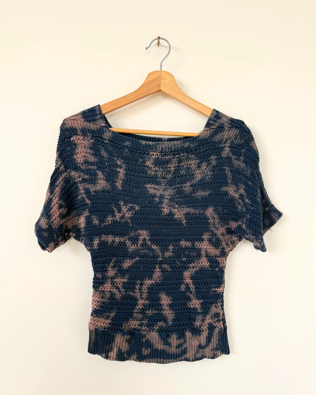 HOT SPRINGS KNIT SHORT SLEEVE - Image 2