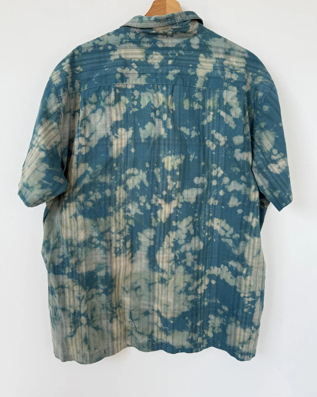 HOT SPRINGS SUMMER BUTTON UP - Image 3