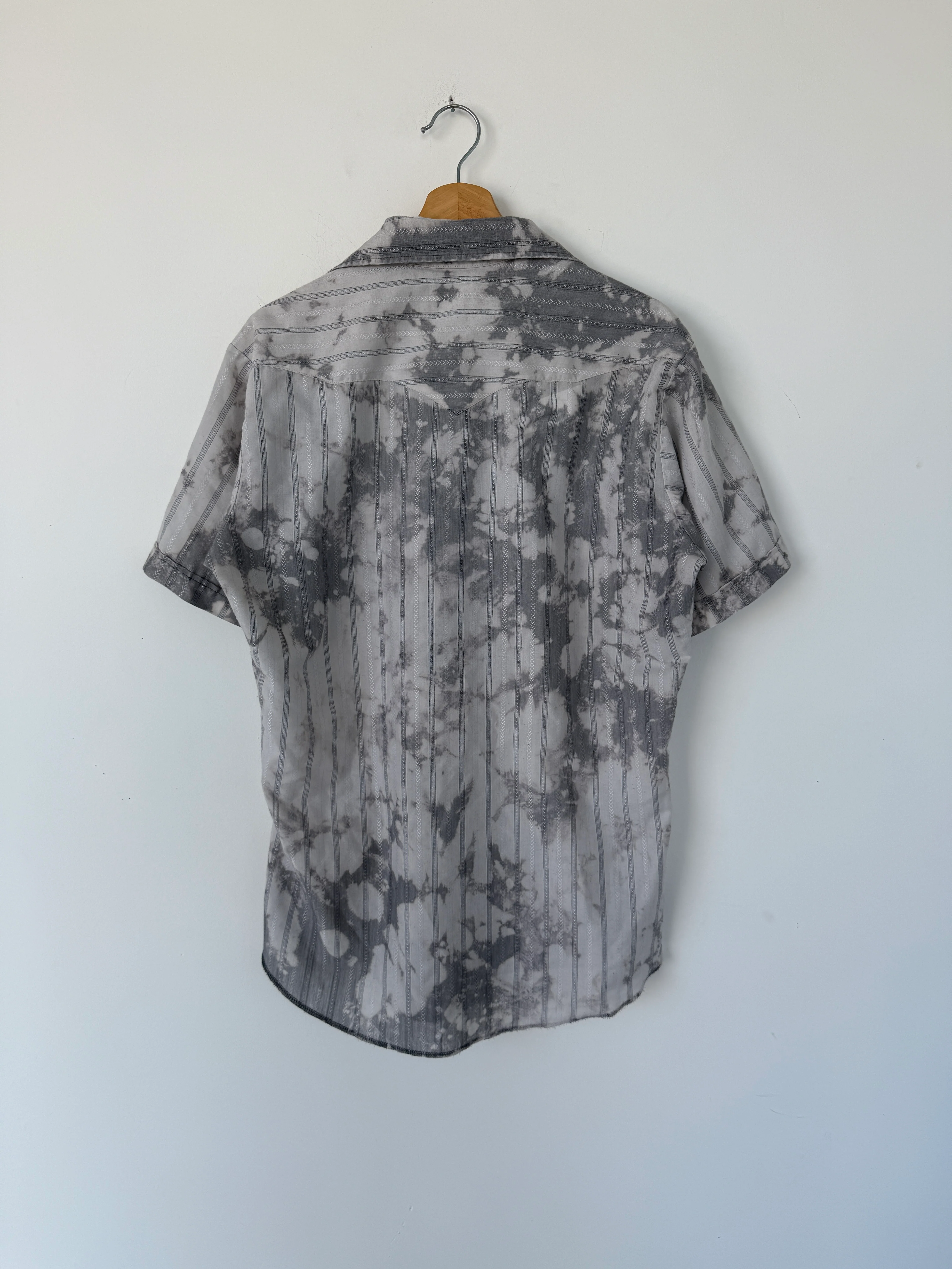 VINTAGE PEARL SNAP BUTTON UP - Image 5